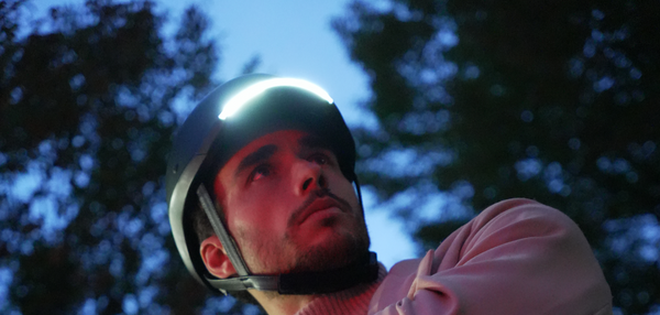 Casque Lumineux Urbain Chic Clignotants Overade Life