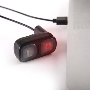 Télécommande pour clignotant casque lumineux Be Mojoo en charge